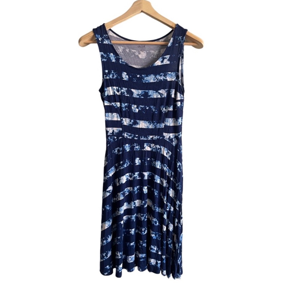 A.N.A. Summer sleeveless Sundress blue and white in size Small - Picture 2 of 6